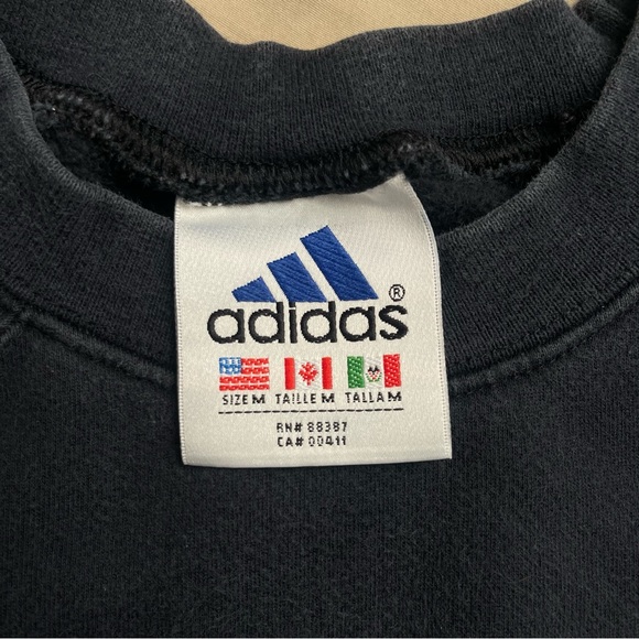 Vintage Adidas Sweatshirt - Picture 2 of 3
